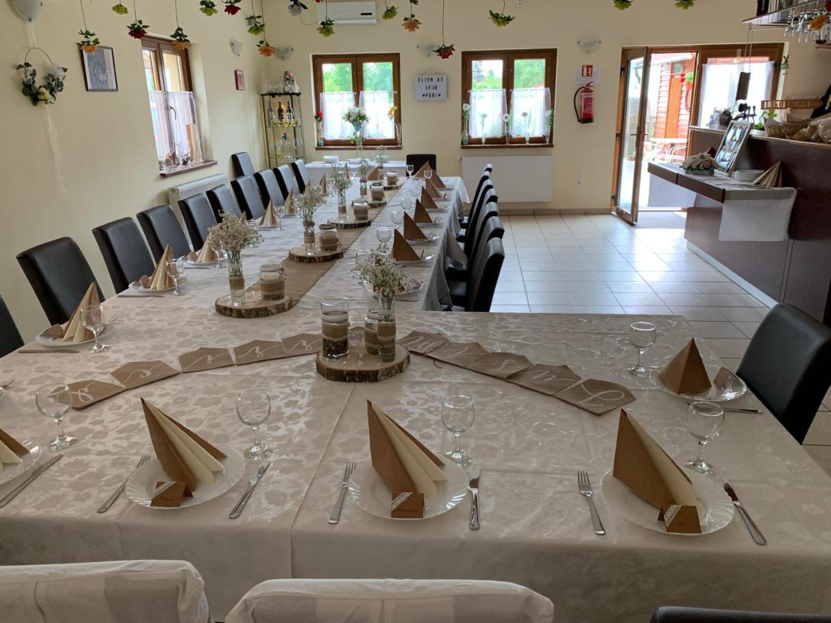 Bibic Vendeghazak Hotel Nagybajom Екстериор снимка