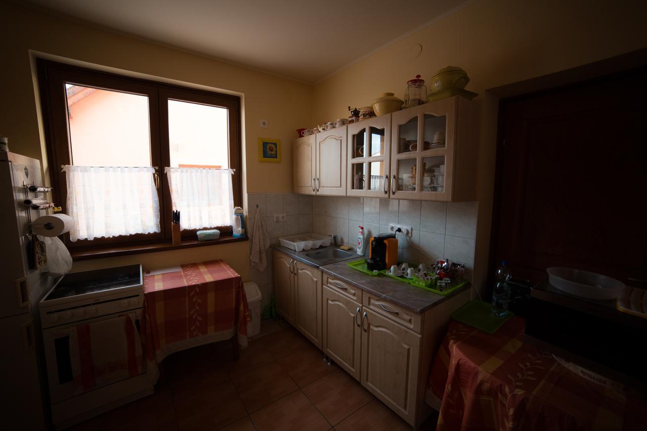Bibic Vendeghazak Hotel Nagybajom Екстериор снимка