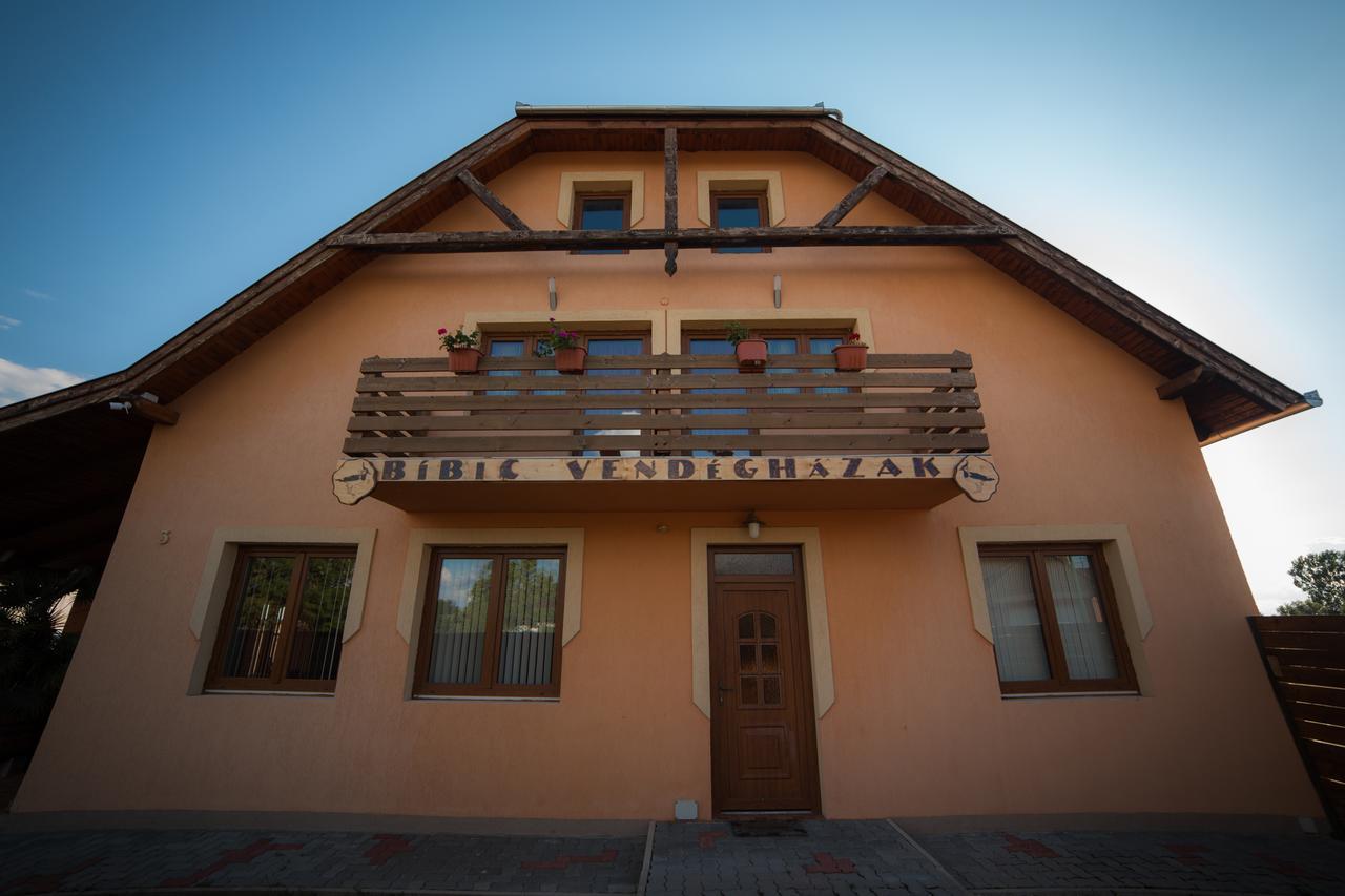 Bibic Vendeghazak Hotel Nagybajom Екстериор снимка